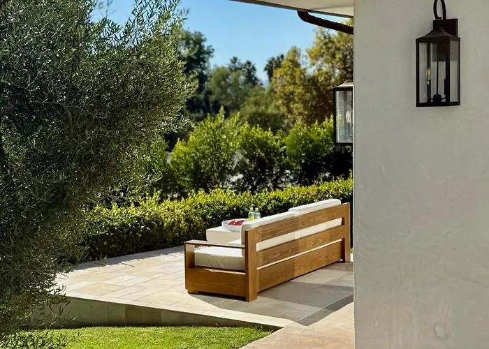 The Chapel - Luxury Historic Ojai Villa