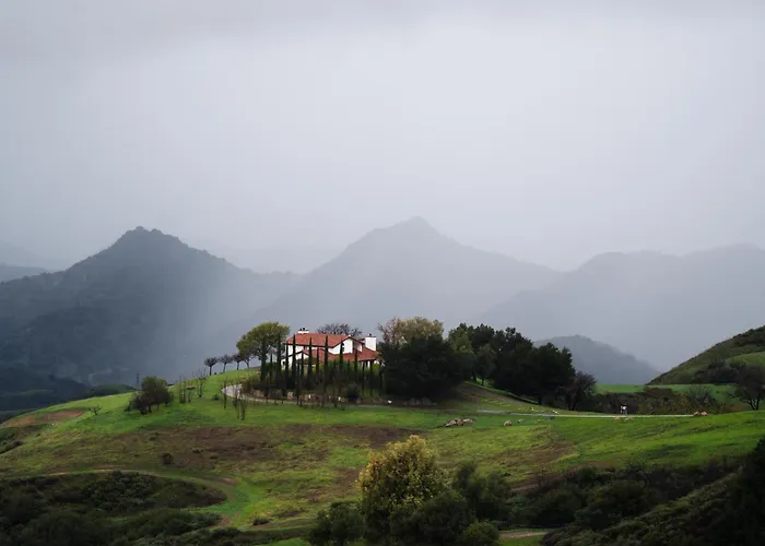 Oja Mountain Ridge